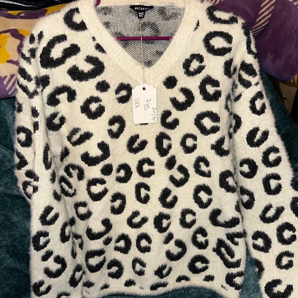 Leopard sweater